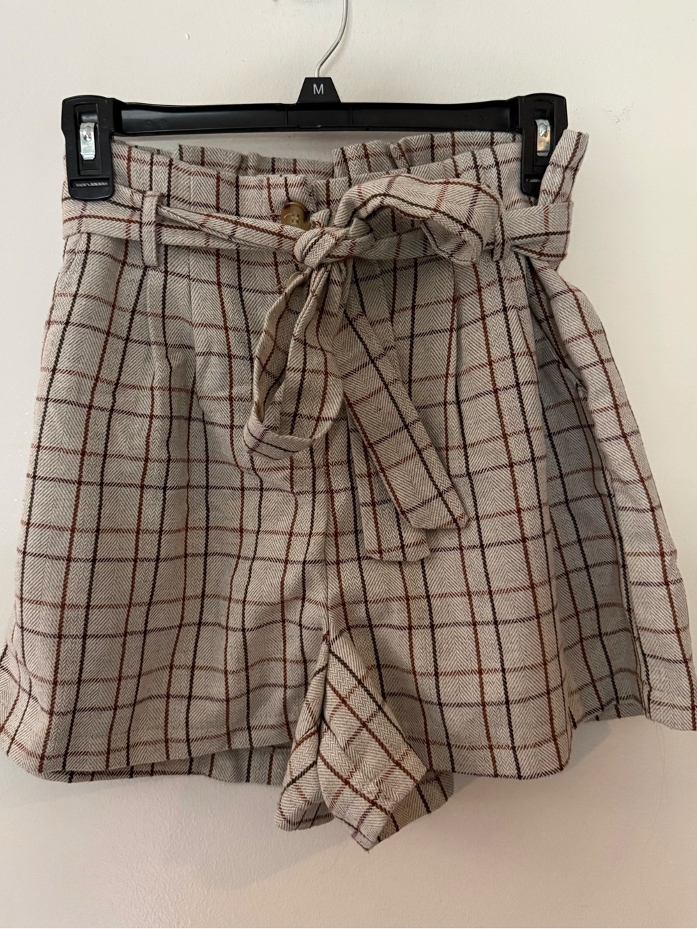 Chocolate USA Plaid Paperbag Waist Shorts Size M